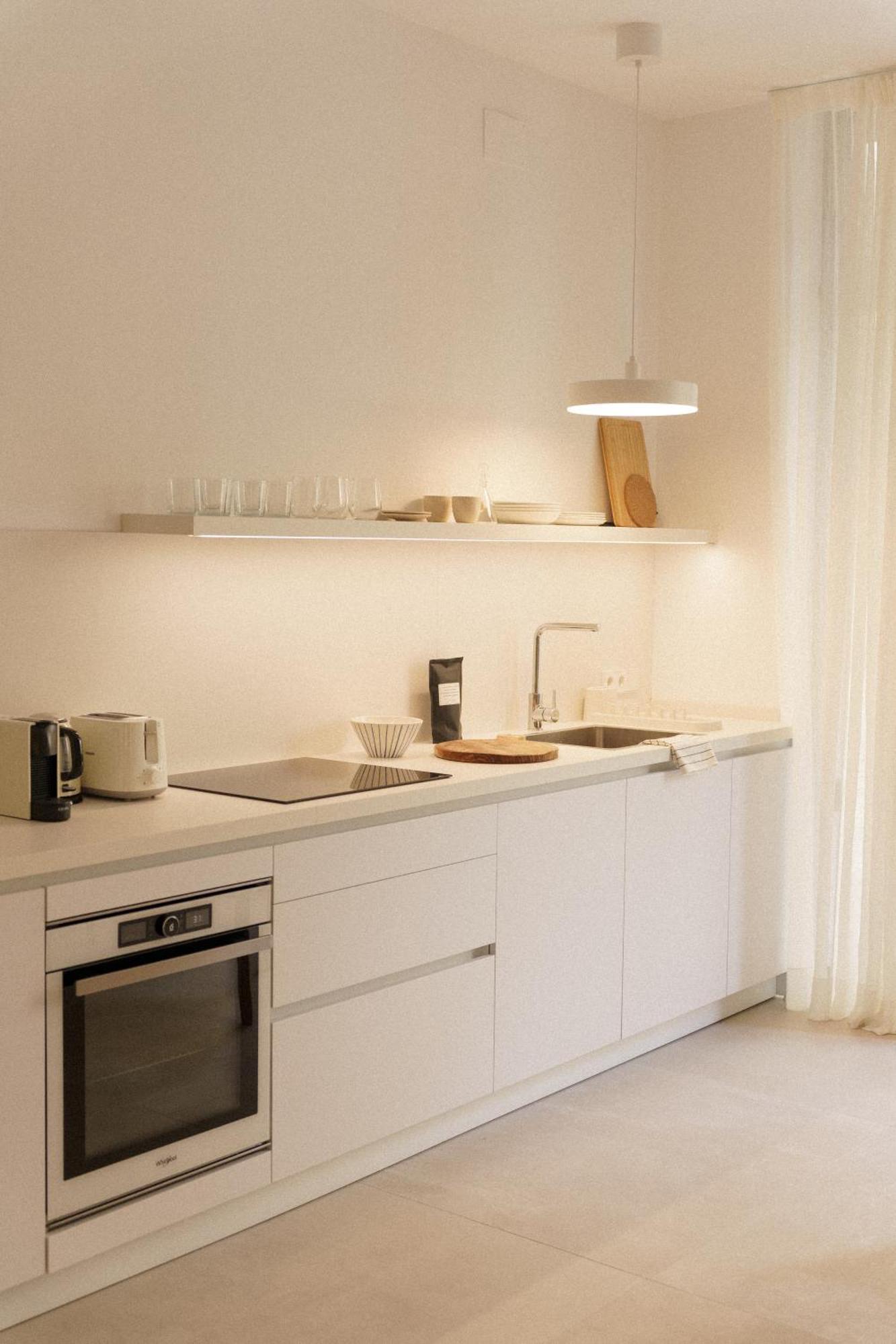 סביליה Luca Oliva Homes Riverside Studio מראה חיצוני תמונה