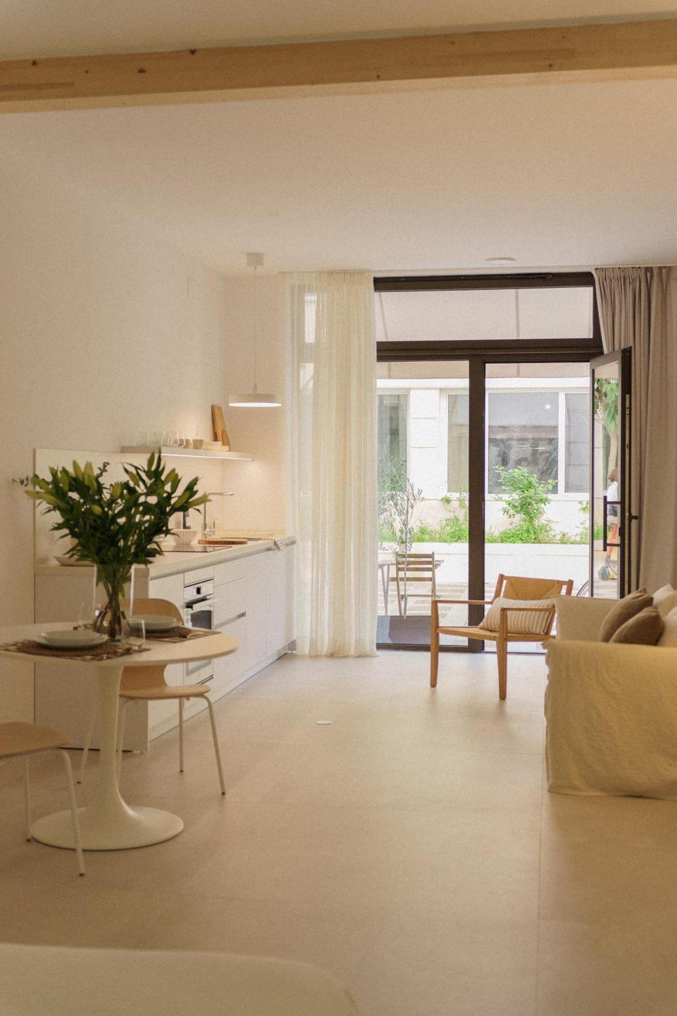 סביליה Luca Oliva Homes Riverside Studio מראה חיצוני תמונה