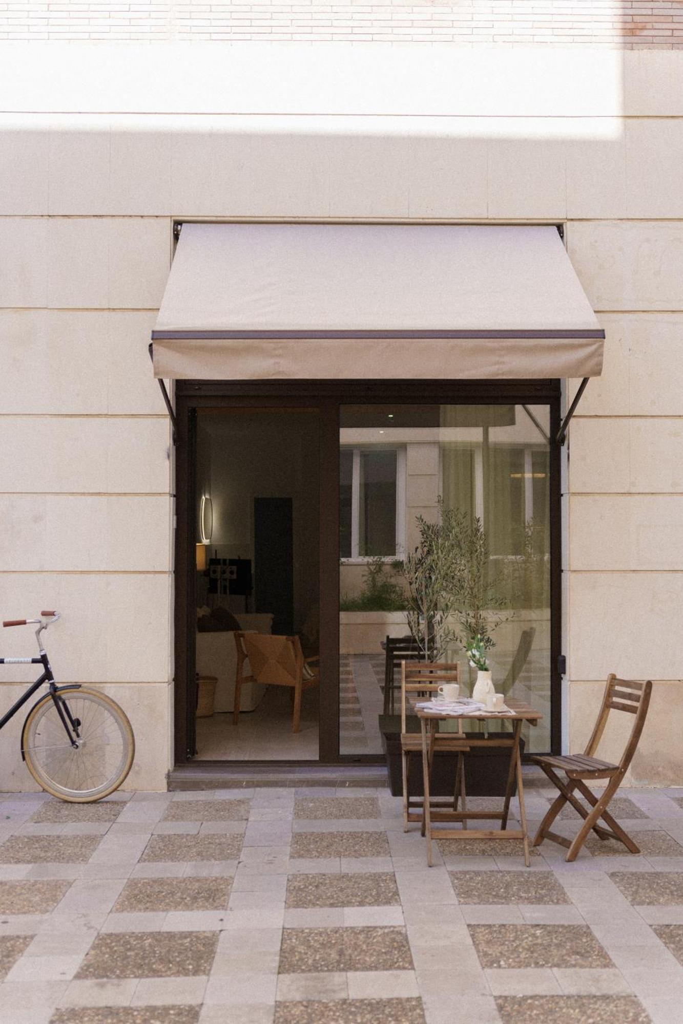סביליה Luca Oliva Homes Riverside Studio מראה חיצוני תמונה